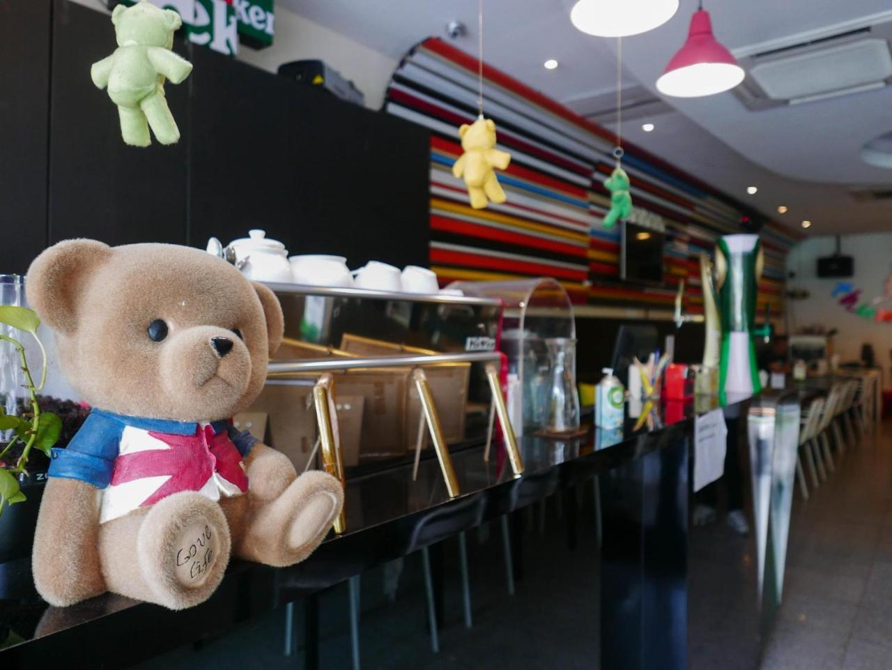 Triple 8 Inn Bangkok Extérieur photo
